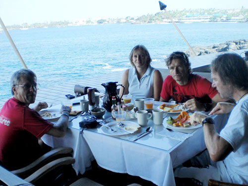 pure10_08.jpg pure10_08.jpg